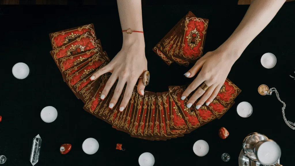 How to Use an Oracle Deck & Preparing for Your Reading