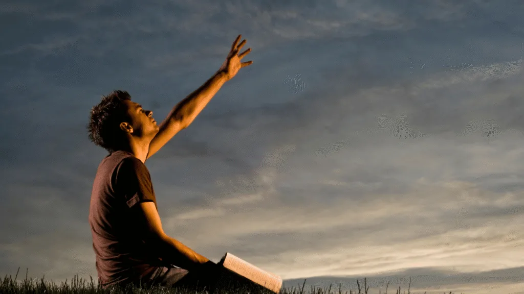 Simple Ways to Stay Connected to God Throughout the Day