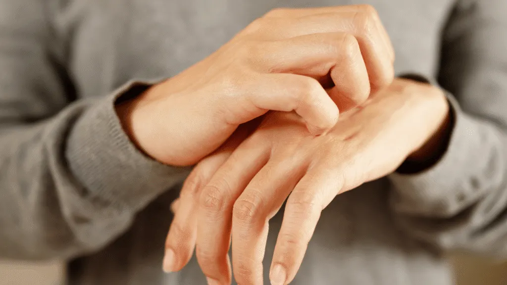 Little Finger Itching Meaning (Left & Right)